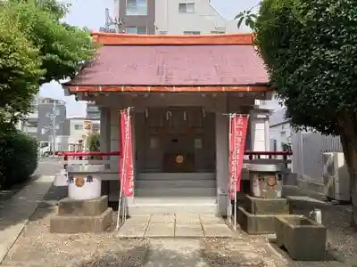出世稲荷神社の本殿