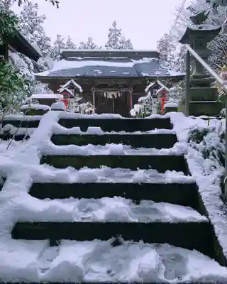 滑川神社 - 仕事と子どもの守り神(福島県)
