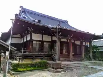 覚円寺の本殿・本堂