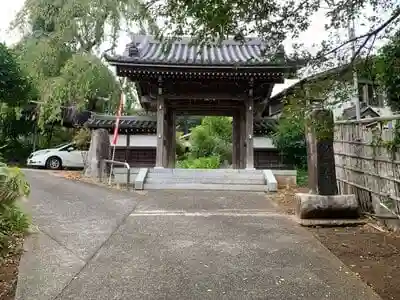 妙隆寺の山門