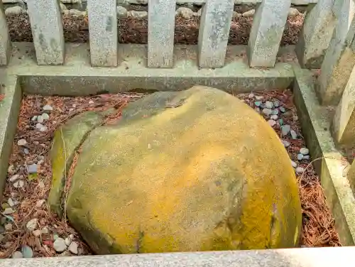 伊和神社の{uncategorized: "未分類", other: "その他", undefined: "問題あり", building: "その他建物", grave: "お墓", sacred_gate: "鳥居", guardian: "狛犬", statue: "像", buddha: "仏像", history: "歴史", nature: "自然", garden: "庭園", animal: "動物", pagoda: "塔", temizu: "手水舎", mountain_gate: "山門・神門", sanctuary: "本殿・本堂", subordinate: "末社・摂社", art: "芸術", scenery: "景色", jizo: "地蔵", ema: "絵馬", goshuin: "御朱印", omikuji: "おみくじ", items: "授与品その他", amulet: "お守り", goshuincho: "御朱印帳", eats: "食事", festival: "お祭り", votive_dance: "神楽", shichigosan: "七五三参", wedding: "結婚式", experience: "体験その他", initially: "初詣", around: "周辺", anti_infection: "感染症対策"}