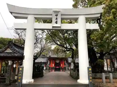 八代神社の鳥居