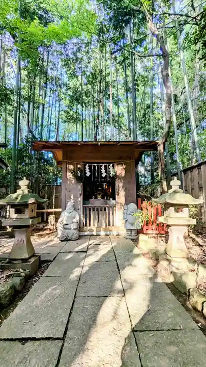 道野辺八幡宮の末社・摂社