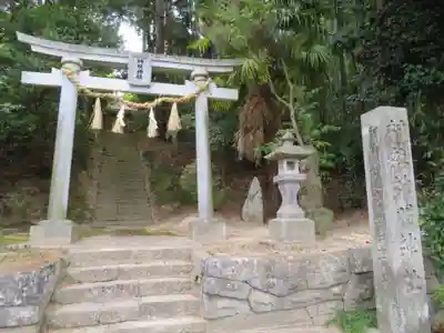 神明神社の鳥居