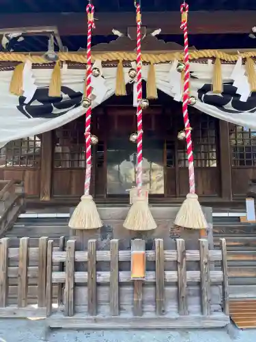 新宿下落合氷川神社の{uncategorized: "未分類", other: "その他", undefined: "問題あり", building: "その他建物", grave: "お墓", sacred_gate: "鳥居", guardian: "狛犬", statue: "像", buddha: "仏像", history: "歴史", nature: "自然", garden: "庭園", animal: "動物", pagoda: "塔", temizu: "手水舎", mountain_gate: "山門・神門", sanctuary: "本殿・本堂", subordinate: "末社・摂社", art: "芸術", scenery: "景色", jizo: "地蔵", ema: "絵馬", goshuin: "御朱印", omikuji: "おみくじ", items: "授与品その他", amulet: "お守り", goshuincho: "御朱印帳", eats: "食事", festival: "お祭り", votive_dance: "神楽", shichigosan: "七五三参", wedding: "結婚式", experience: "体験その他", initially: "初詣", around: "周辺", anti_infection: "感染症対策"}
