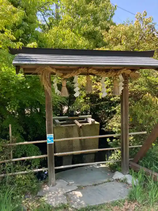 丹生官省符神社の手水舎