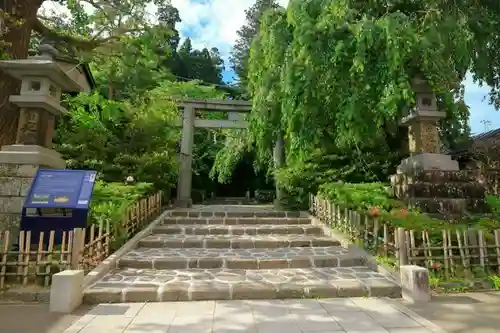 大崎八幡宮の建物その他