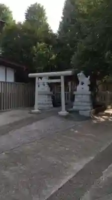 滝野川八幡神社の末社・摂社