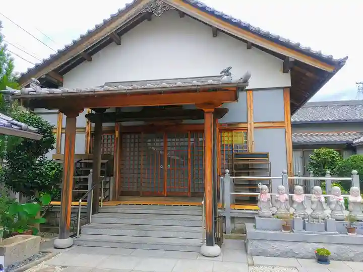 観音寺の本殿・本堂