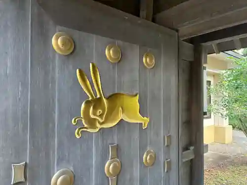 帯廣神社の山門・神門