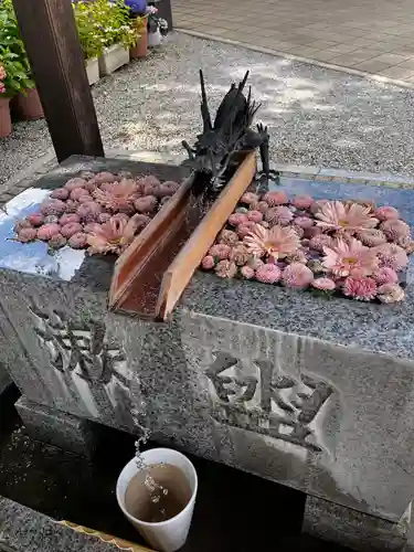 川越八幡宮の手水舎