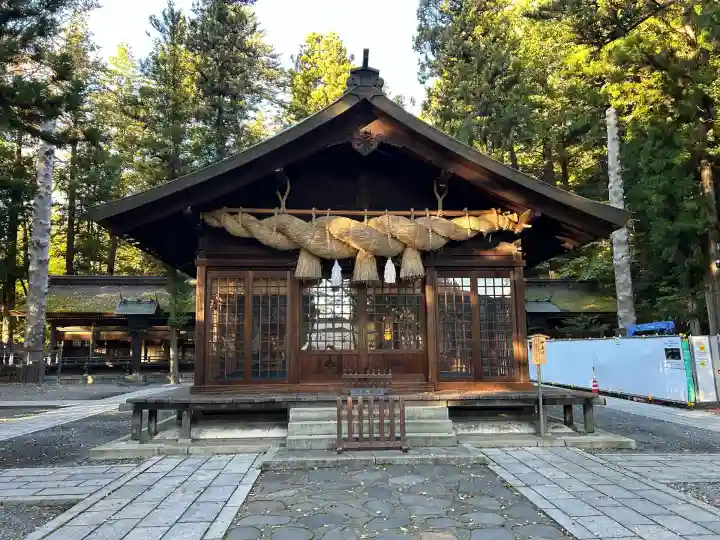 諏訪大社下社春宮(長野県)