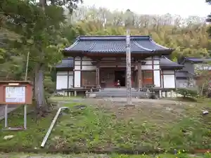 慈尊院の本殿・本堂