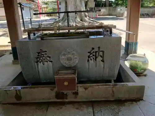 一言主神社の手水舎
