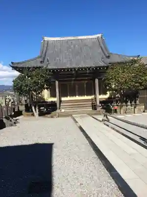 厳昌院の本殿・本堂