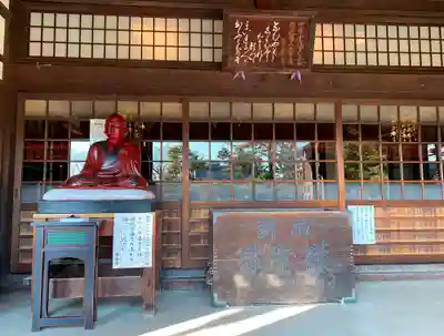 善養寺の本殿・本堂