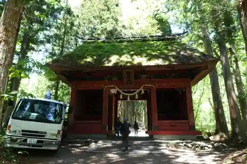 戸隠神社奥社の山門・神門
