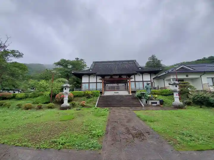 高平寺の本殿・本堂
