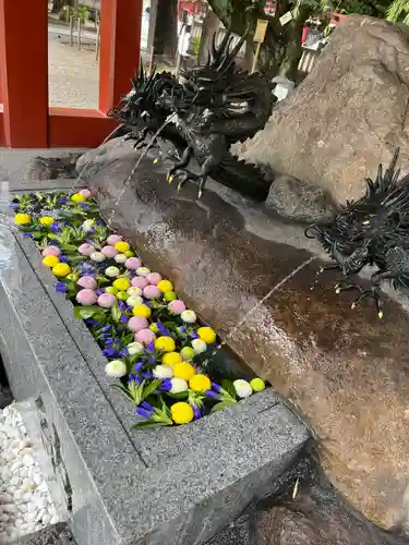 浅草神社の手水舎