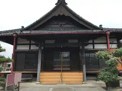 専長寺の本殿・本堂