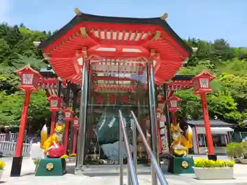 箱根天聖稲荷大権現神社の本殿・本堂