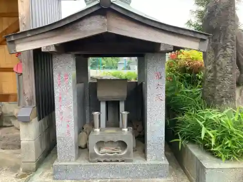 長泉寺の{uncategorized: "未分類", other: "その他", undefined: "問題あり", building: "その他建物", grave: "お墓", sacred_gate: "鳥居", guardian: "狛犬", statue: "像", buddha: "仏像", history: "歴史", nature: "自然", garden: "庭園", animal: "動物", pagoda: "塔", temizu: "手水舎", mountain_gate: "山門・神門", sanctuary: "本殿・本堂", subordinate: "末社・摂社", art: "芸術", scenery: "景色", jizo: "地蔵", ema: "絵馬", goshuin: "御朱印", omikuji: "おみくじ", items: "授与品その他", amulet: "お守り", goshuincho: "御朱印帳", eats: "食事", festival: "お祭り", votive_dance: "神楽", shichigosan: "七五三参", wedding: "結婚式", experience: "体験その他", initially: "初詣", around: "周辺", anti_infection: "感染症対策"}