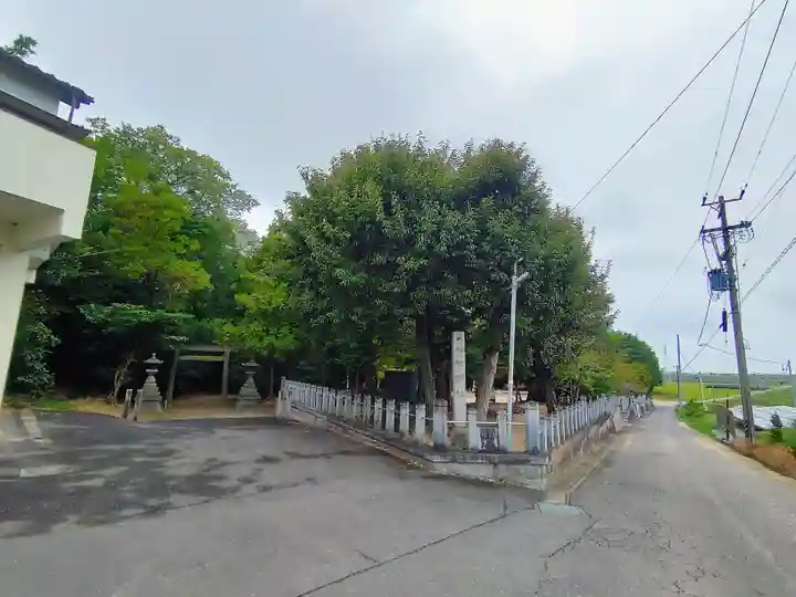 神明社(小間町)の自然