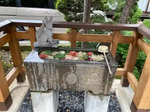 天明稲荷神社の手水