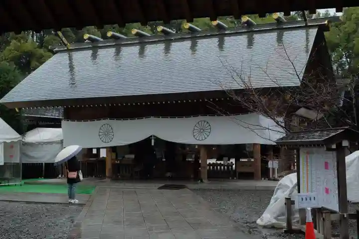 阿佐ヶ谷神明宮の{uncategorized: "未分類", other: "その他", undefined: "問題あり", building: "その他建物", grave: "お墓", sacred_gate: "鳥居", guardian: "狛犬", statue: "像", buddha: "仏像", history: "歴史", nature: "自然", garden: "庭園", animal: "動物", pagoda: "塔", temizu: "手水舎", mountain_gate: "山門・神門", sanctuary: "本殿・本堂", subordinate: "末社・摂社", art: "芸術", scenery: "景色", jizo: "地蔵", ema: "絵馬", goshuin: "御朱印", omikuji: "おみくじ", items: "授与品その他", amulet: "お守り", goshuincho: "御朱印帳", eats: "食事", festival: "お祭り", votive_dance: "神楽", shichigosan: "七五三参", wedding: "結婚式", experience: "体験その他", initially: "初詣", around: "周辺", anti_infection: "感染症対策"}