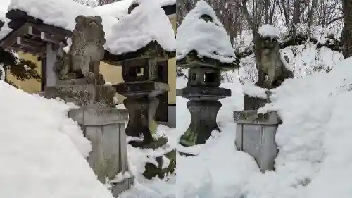 湯澤神社の狛犬