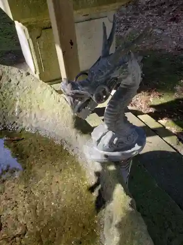 天高神社の手水