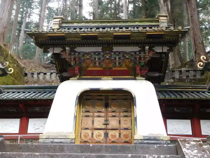 輪王寺の山門・神門