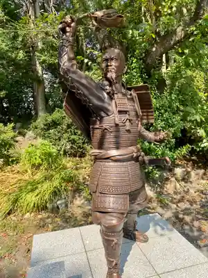 元城町東照宮の像