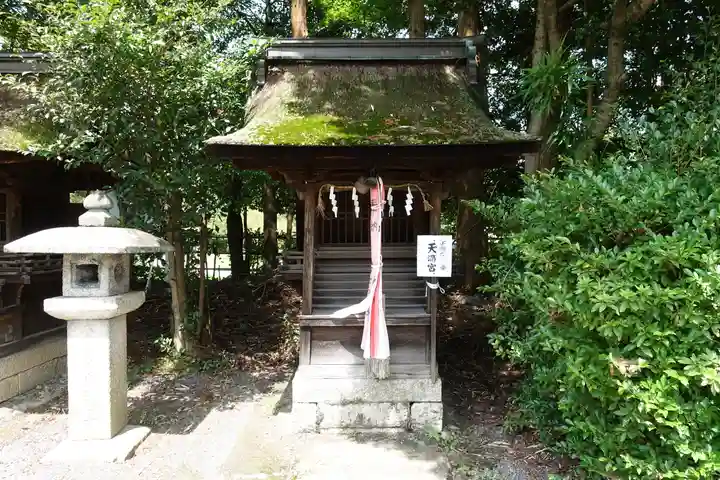三尾神社の末社・摂社