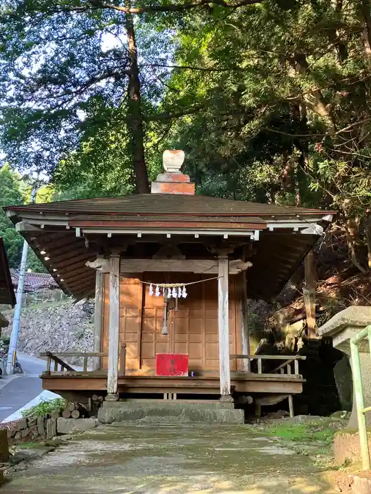 今滝神社(岩手県)