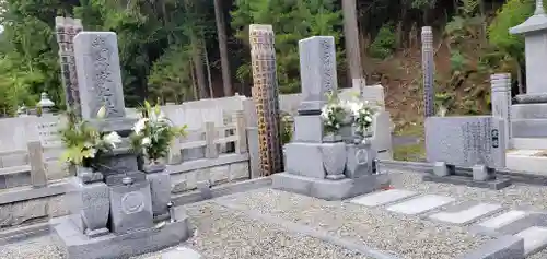 高野山金剛峯寺奥の院(和歌山県)