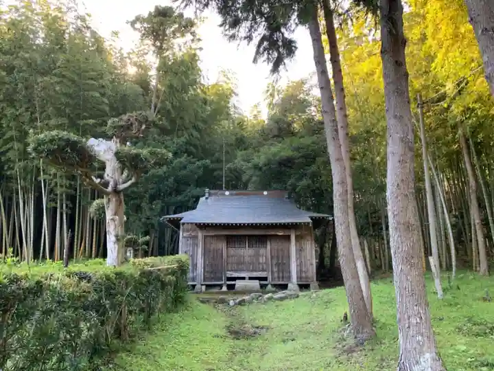 八幡神社の本殿・本堂