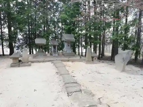 滑川神社 - 仕事と子どもの守り神の末社