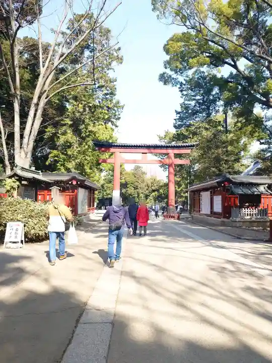 武蔵一宮氷川神社の{uncategorized: "未分類", other: "その他", undefined: "問題あり", building: "その他建物", grave: "お墓", sacred_gate: "鳥居", guardian: "狛犬", statue: "像", buddha: "仏像", history: "歴史", nature: "自然", garden: "庭園", animal: "動物", pagoda: "塔", temizu: "手水舎", mountain_gate: "山門・神門", sanctuary: "本殿・本堂", subordinate: "末社・摂社", art: "芸術", scenery: "景色", jizo: "地蔵", ema: "絵馬", goshuin: "御朱印", omikuji: "おみくじ", items: "授与品その他", amulet: "お守り", goshuincho: "御朱印帳", eats: "食事", festival: "お祭り", votive_dance: "神楽", shichigosan: "七五三参", wedding: "結婚式", experience: "体験その他", initially: "初詣", around: "周辺", anti_infection: "感染症対策"}