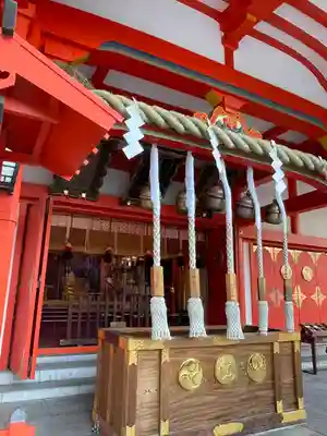 花園神社の本殿・本堂