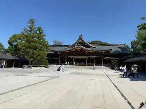 寒川神社の本殿・本堂