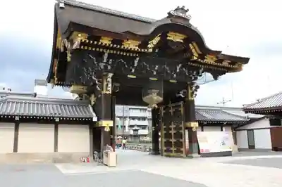 東本願寺(真宗本廟)の山門・神門