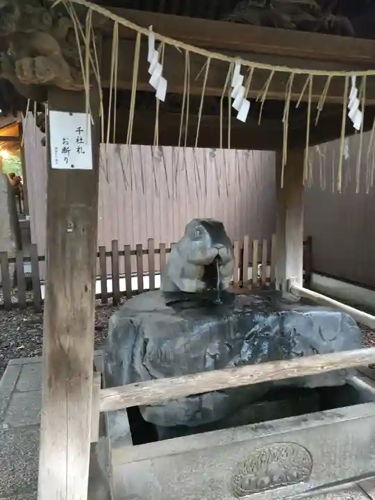 調神社の手水舎