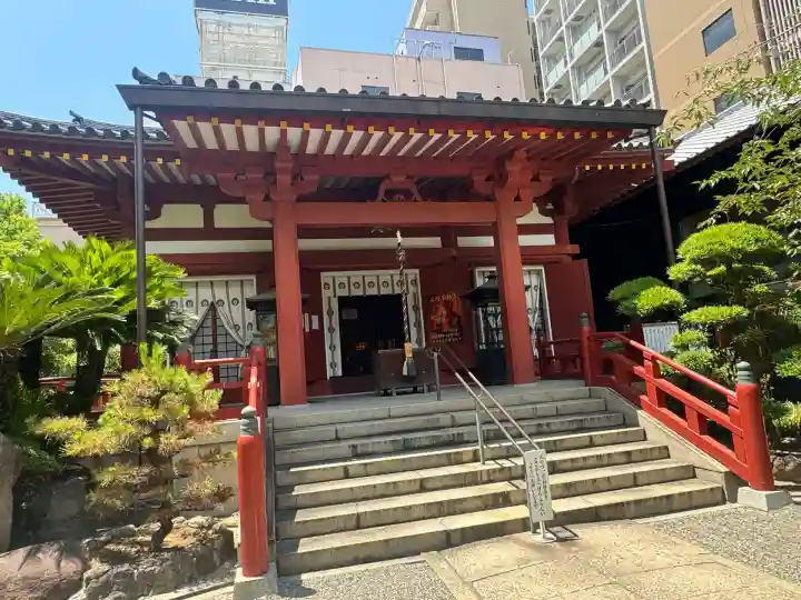 藤次寺の本殿・本堂