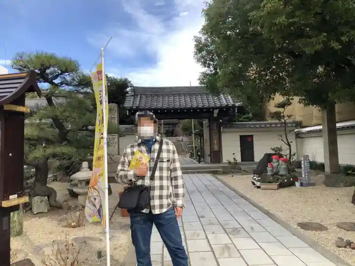 正覚寺の山門・神門