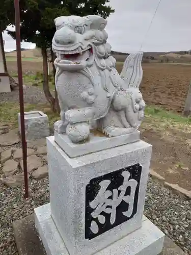 出雲神社の狛犬