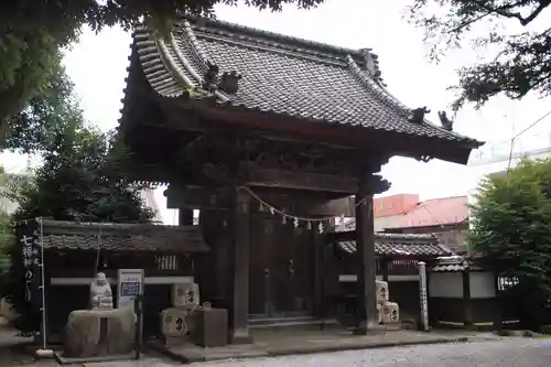 金鑚神社の山門