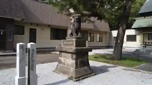 江別神社の狛犬