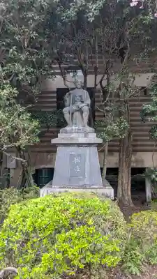 今市報徳二宮神社の{uncategorized: "未分類", other: "その他", undefined: "問題あり", building: "その他建物", grave: "お墓", sacred_gate: "鳥居", guardian: "狛犬", statue: "像", buddha: "仏像", history: "歴史", nature: "自然", garden: "庭園", animal: "動物", pagoda: "塔", temizu: "手水舎", mountain_gate: "山門・神門", sanctuary: "本殿・本堂", subordinate: "末社・摂社", art: "芸術", scenery: "景色", jizo: "地蔵", ema: "絵馬", goshuin: "御朱印", omikuji: "おみくじ", items: "授与品その他", amulet: "お守り", goshuincho: "御朱印帳", eats: "食事", festival: "お祭り", votive_dance: "神楽", shichigosan: "七五三参", wedding: "結婚式", experience: "体験その他", initially: "初詣", around: "周辺", anti_infection: "感染症対策"}