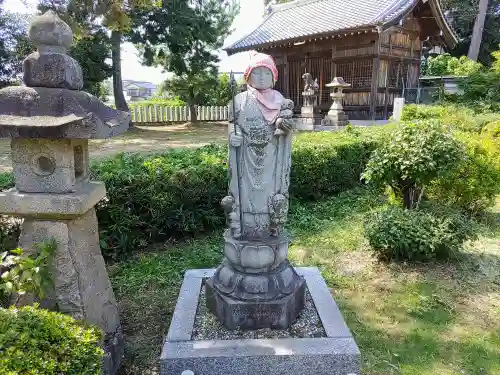 天道寺の地蔵
